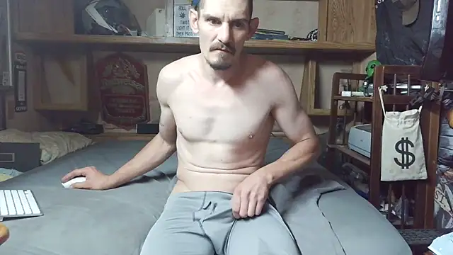 mike42088 online show from 05.13.26