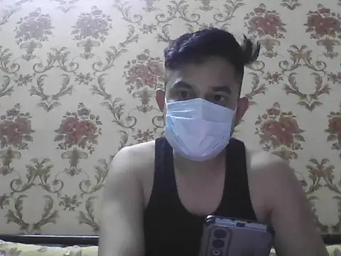 Snapshot of NIVAN_7251 chatting on 09.15.25 NIVAN 7251 online show from 09.15.25