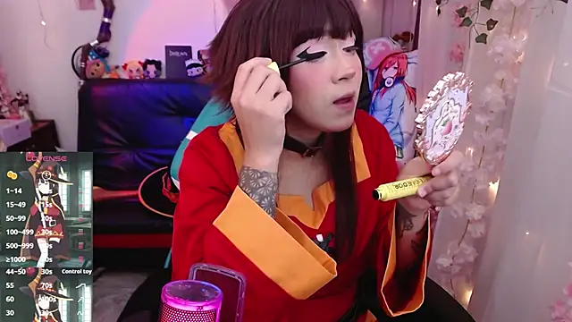 jadedelux  online show from 05.26.26