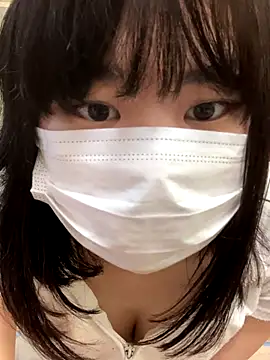 Snapshot of -SAKI-xx chatting on 10.02.25 -SAKI-xx online show from 10.02.25