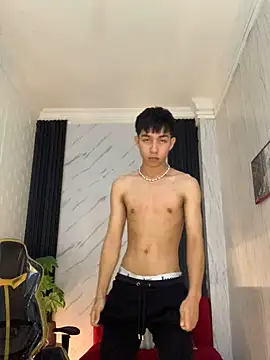 Snapshot of seb_2-007- chatting on 11.10.25 seb 2-007- online show from 11.10.25