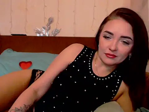 Snapshot of Veronica-Luxs chatting on 02.06.26 Veronica-Luxs online show from 02.06.26