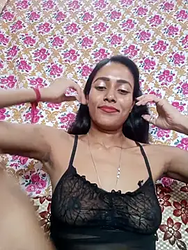 Snapshot of hornylizia123 chatting on 05.27.26 hornylizia123 online show from 05.27.26
