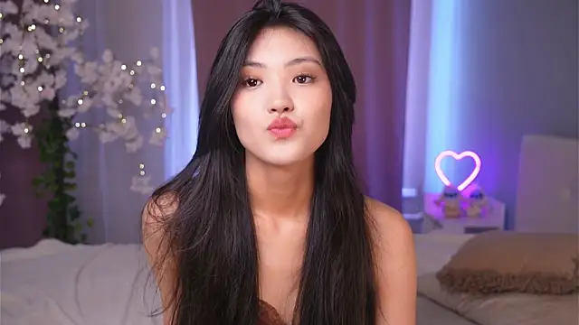 Snapshot of FancyEsten chatting on 07.10.26 FancyEsten online show from 07.10.26