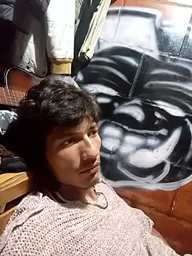 Snapshot of alexandercruz chatting on 01.13.26 alexandercruz online show from 01.13.26