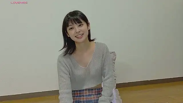 Snapshot of rikachan_perfect chatting on 09.16.25 rikachan perfect online show from 09.16.25