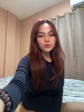 Snapshot of expnsivecandy chatting on 05.16.26 expnsivecandy online show from 05.16.26