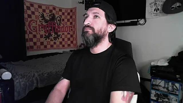 Snapshot of DevilPup75_ chatting on 02.14.26 DevilPup75 online show from 02.14.26