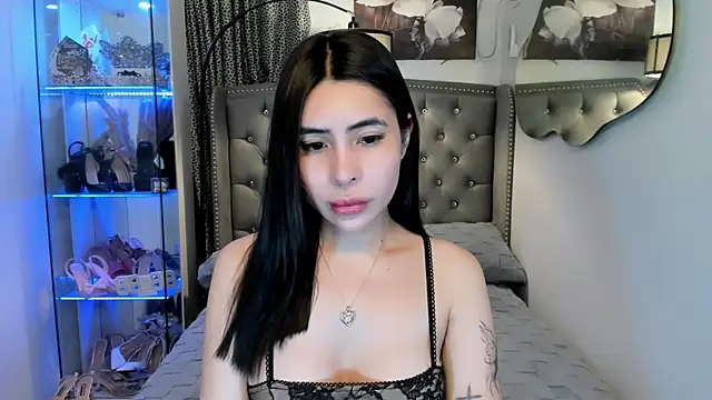 Claudia empress online show from 10.16.25