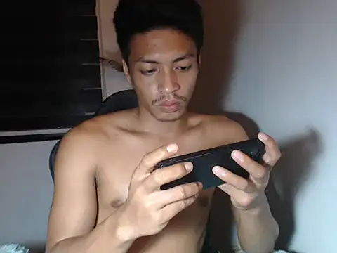 Snapshot of Asian_gregor chatting on 11.11.25 Asian gregor online show from 11.11.25