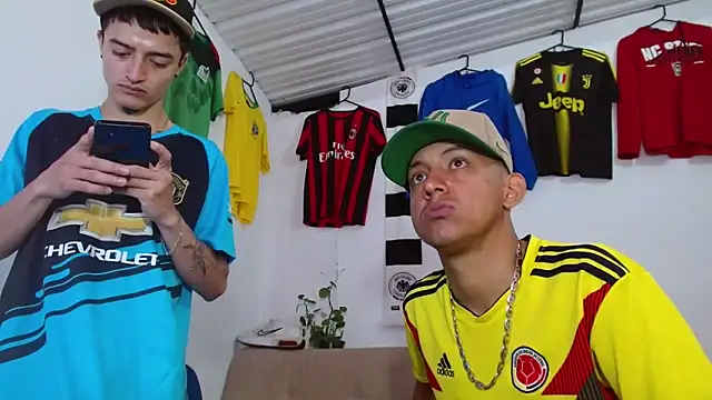 skinny23cm online show from 02.11.26