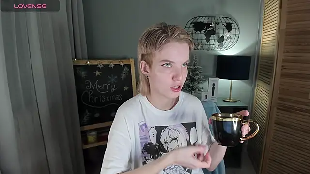 Madelaineses online show from 12.21.25