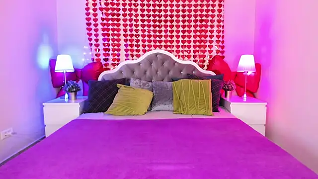 Madelaineses online show from 02.18.26