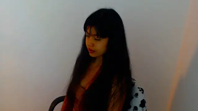 Snapshot of meganmiauu chatting on 07.28.26 meganmiauu online show from 07.28.26