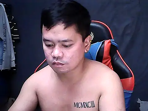 Snapshot of sweet_sexyasian69 chatting on 05.11.26 sweet sexyasian69 online show from 05.11.26