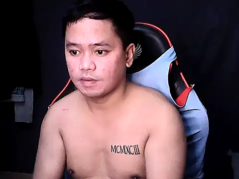 Snapshot of sweet_sexyasian69 chatting on 07.30.26 sweet sexyasian69 online show from 07.30.26