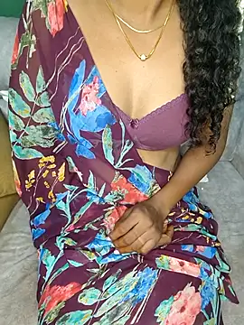 Tamilpallavi online show from 11.18.25