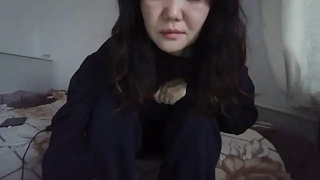 sakuradelreina online show from 03.04.26