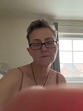 Snapshot of Curvy-Jinx chatting on 02.03.26 Curvy-Jinx online show from 02.03.26