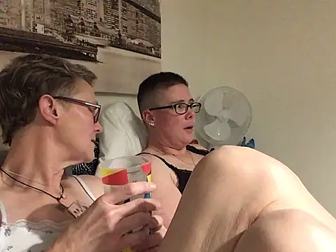 Snapshot of Curvy-Jinx chatting on 02.07.26 Curvy-Jinx online show from 02.07.26