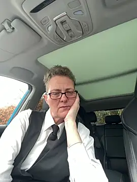 Snapshot of Curvy-Jinx chatting on 02.27.26 Curvy-Jinx online show from 02.27.26