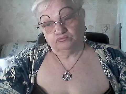 Snapshot of NatalieNorth chatting on 05.16.26 NatalieNorth online show from 05.16.26