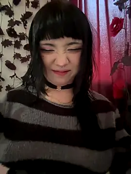 Snapshot of Kitty_yukimura chatting on 09.19.25 Kitty yukimura online show from 09.19.25