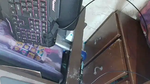 Snapshot of luisahot_9727 chatting on 03.07.26 luisahot 9727 online show from 03.07.26