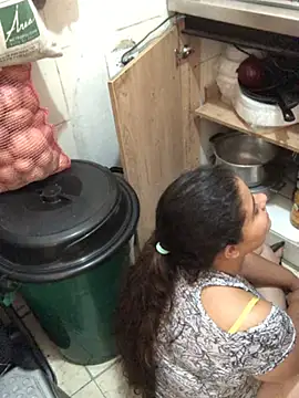 Snapshot of luisahot_9727 chatting on 03.14.26 luisahot 9727 online show from 03.14.26