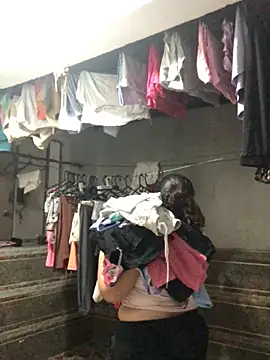 Snapshot of luisahot_9727 chatting on 03.19.26 luisahot 9727 online show from 03.19.26