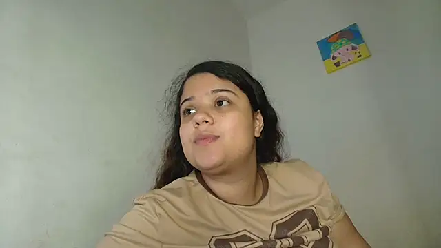 Snapshot of luisahot_9727 chatting on 04.04.26 luisahot 9727 online show from 04.04.26