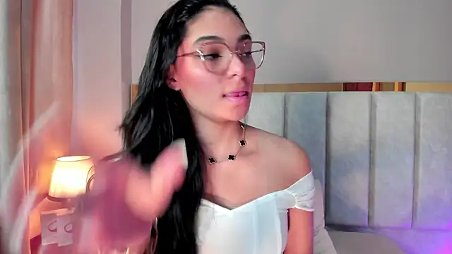 LunaAspen  online show from 02.12.26