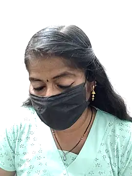 Snapshot of tamil_Sigappu_Roja chatting on 09.26.25 tamil Sigappu Roja online show from 09.26.25