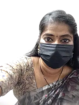 Snapshot of tamil_Sigappu_Roja chatting on 09.30.25 tamil Sigappu Roja online show from 09.30.25