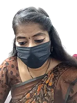 Snapshot of tamil_Sigappu_Roja chatting on 10.02.25 tamil Sigappu Roja online show from 10.02.25