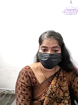 Snapshot of tamil_Sigappu_Roja chatting on 11.18.25 tamil Sigappu Roja online show from 11.18.25