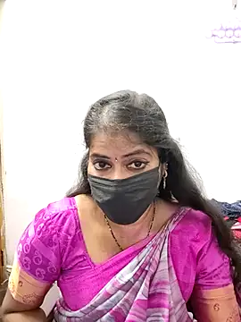 Snapshot of tamil_Sigappu_Roja chatting on 12.17.25 tamil Sigappu Roja online show from 12.17.25