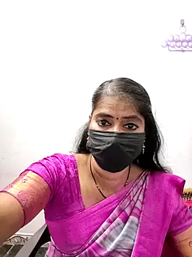 Snapshot of tamil_Sigappu_Roja chatting on 02.04.26 tamil Sigappu Roja online show from 02.04.26