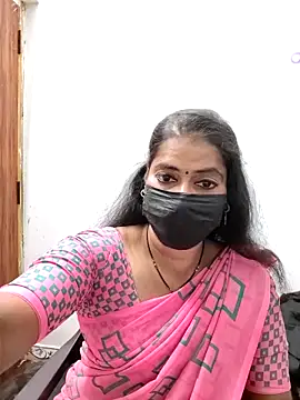 Snapshot of tamil_Sigappu_Roja chatting on 02.11.26 tamil Sigappu Roja online show from 02.11.26