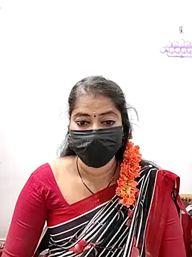 Snapshot of tamil_Sigappu_Roja chatting on 02.12.26 tamil Sigappu Roja online show from 02.12.26