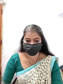 Snapshot of tamil_Sigappu_Roja chatting on 02.14.26 tamil Sigappu Roja online show from 02.14.26