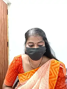 Snapshot of tamil_Sigappu_Roja chatting on 02.16.26 tamil Sigappu Roja online show from 02.16.26