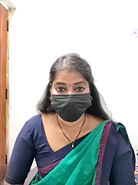 Snapshot of tamil_Sigappu_Roja chatting on 02.19.26 tamil Sigappu Roja online show from 02.19.26