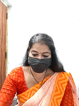 Snapshot of tamil_Sigappu_Roja chatting on 02.28.26 tamil Sigappu Roja online show from 02.28.26