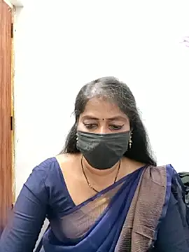 Snapshot of tamil_Sigappu_Roja chatting on 03.17.26 tamil Sigappu Roja online show from 03.17.26