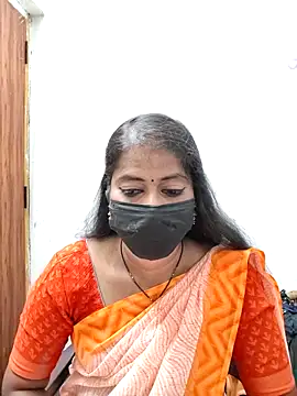 Snapshot of tamil_Sigappu_Roja chatting on 03.19.26 tamil Sigappu Roja online show from 03.19.26