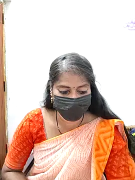 Snapshot of tamil_Sigappu_Roja chatting on 03.19.26 tamil Sigappu Roja online show from 03.19.26