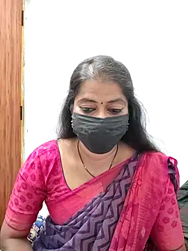 Snapshot of tamil_Sigappu_Roja chatting on 03.23.26 tamil Sigappu Roja online show from 03.23.26