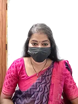 Snapshot of tamil_Sigappu_Roja chatting on 04.09.26 tamil Sigappu Roja online show from 04.09.26