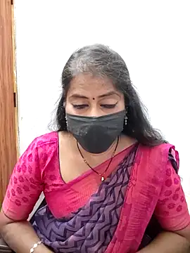 Snapshot of tamil_Sigappu_Roja chatting on 04.09.26 tamil Sigappu Roja online show from 04.09.26